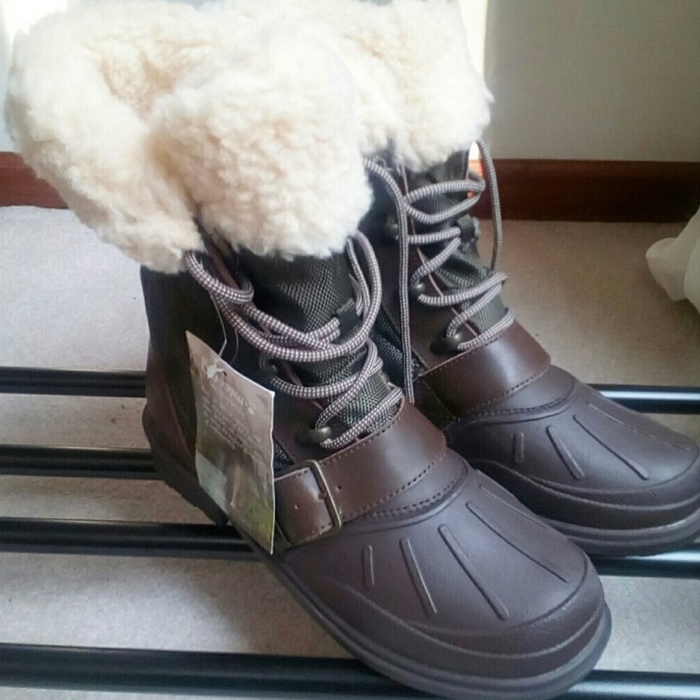 Bearpaw Women Delta Boot NEW